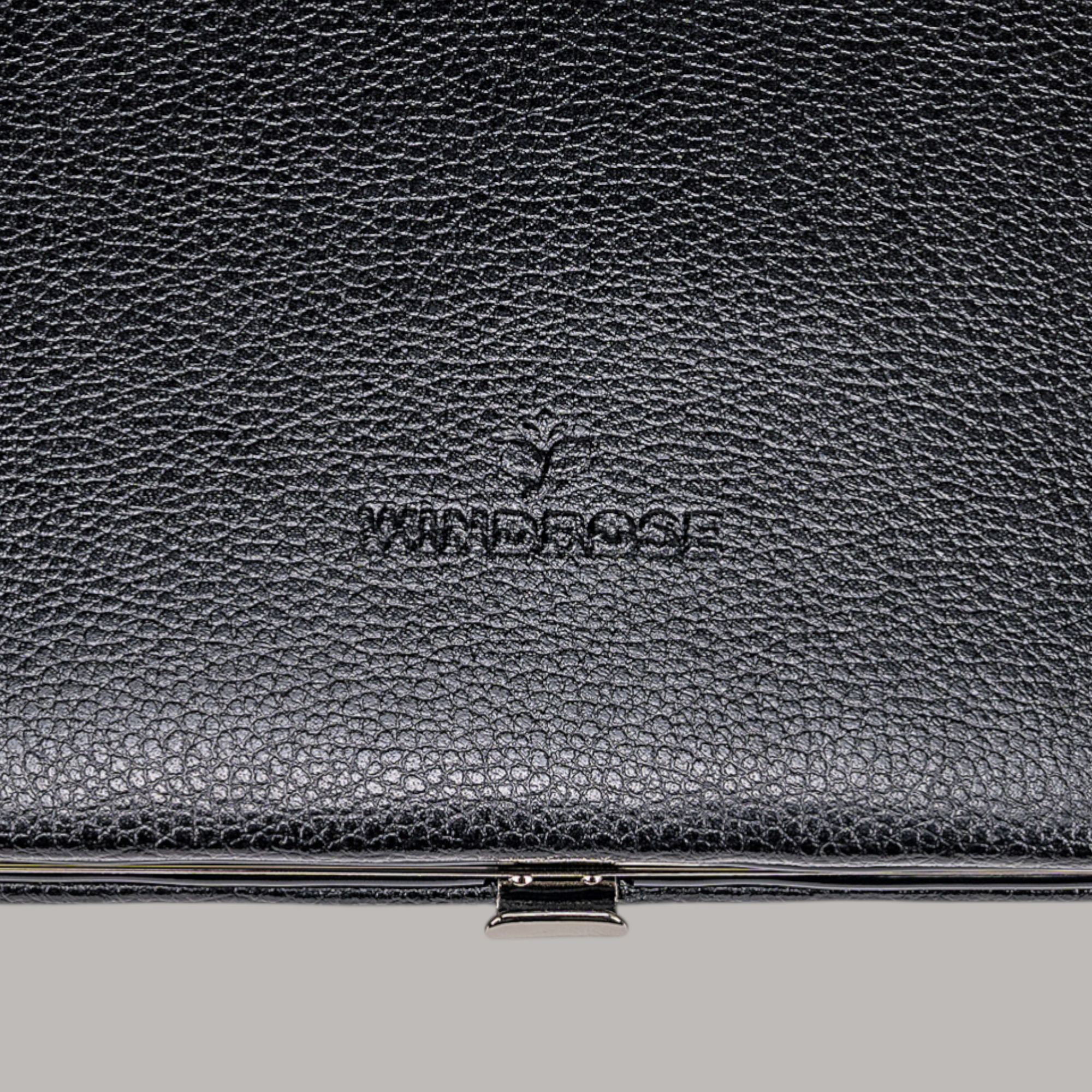 10-piece manicure case Beluga / black (leather)